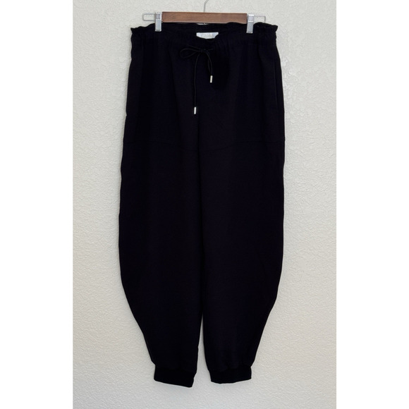 Chloe Crepe Joggers Pants Black Baggy Pull On 40, 8 US Modern Luxury Classic - Picture 2 of 10